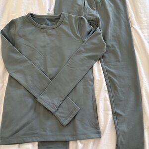 Cuddl Duds Soft Gray Lounge Set